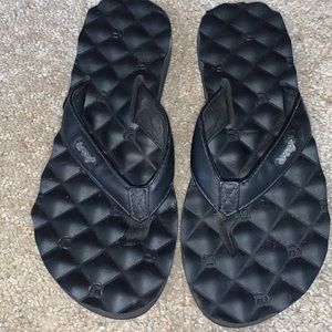 Reef flip flops